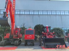 <b>从单机智能到群机协同 中国工程机械摸索智能新</b>